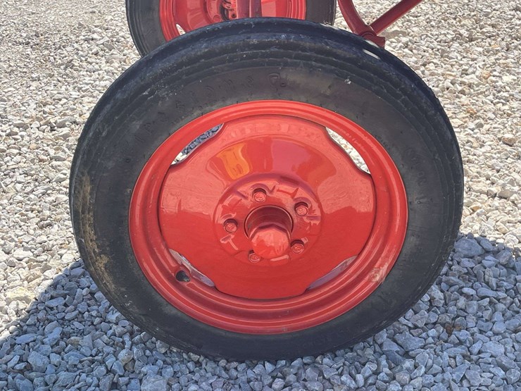 allis-chalmers-b-image-9