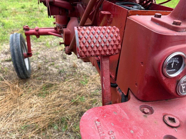 farmall-c-image-64