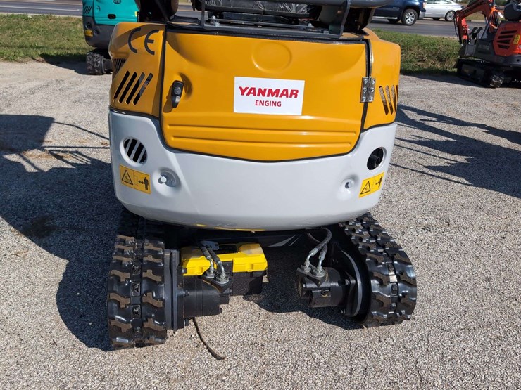 (1)-mini-excavator-sdle20-with-yanmar-engine---diesel-image-4