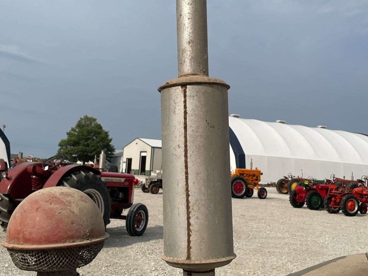 farmall-h-image-59