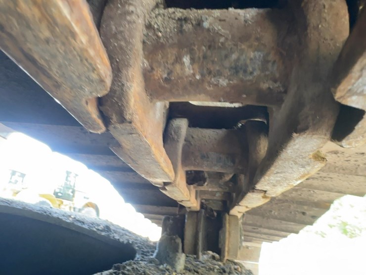 2004-deere-225c-lc-image-20