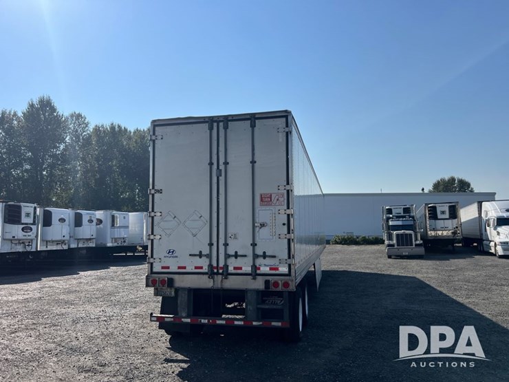 2015-hyundai-reefer-image-13