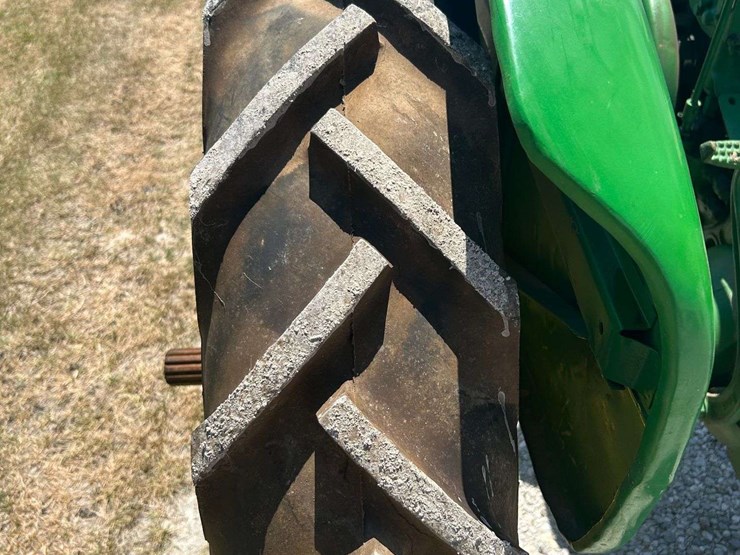 john-deere-h-image-6