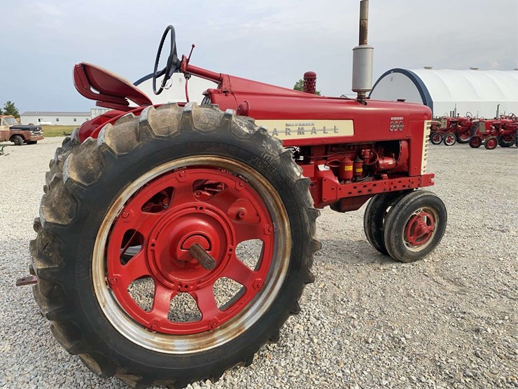 farmall-350-diesel-image-3