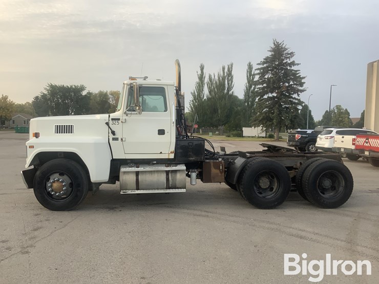 1997-ford-ltl9000-image-8