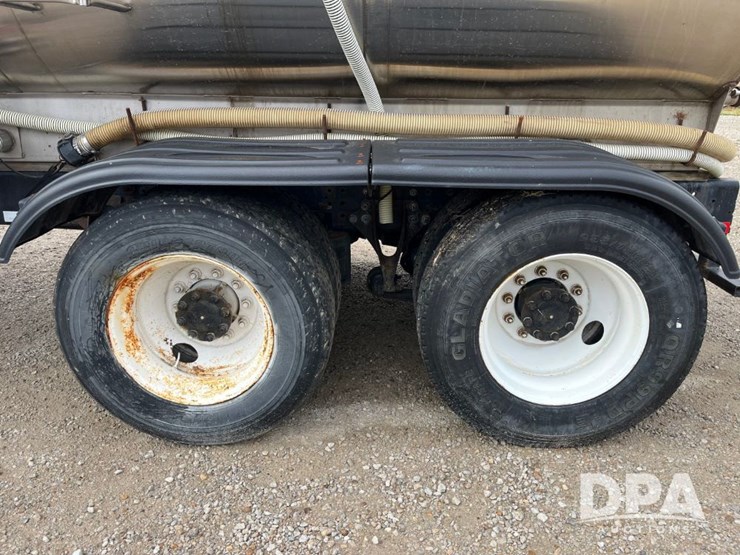 2009-ihc-durastar-4400-truck-(jn3095,-unit-537)-image-41