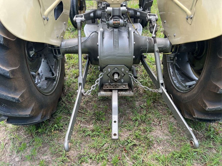 massey-ferguson-40-image-53