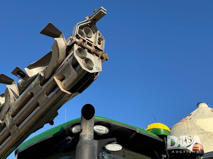 2019-john-deere-f4365-image-46