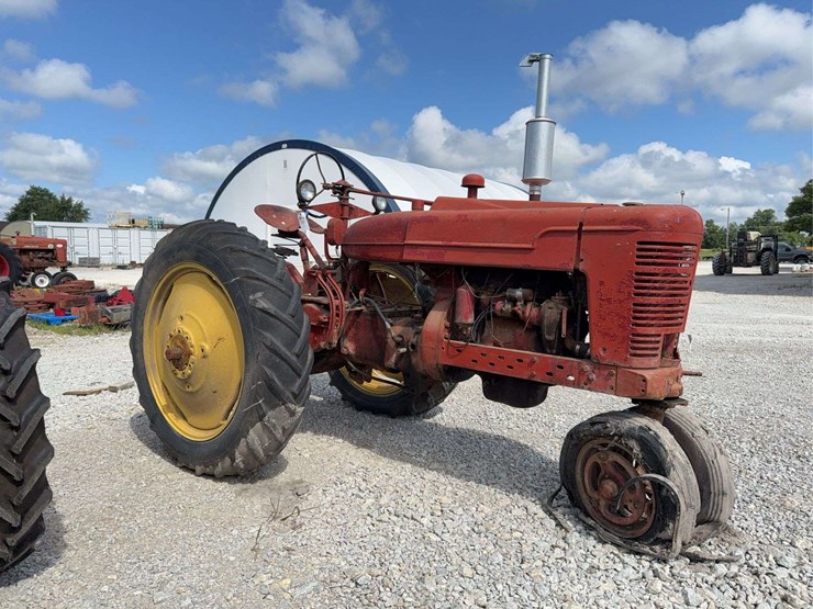 farmall-m-image-5