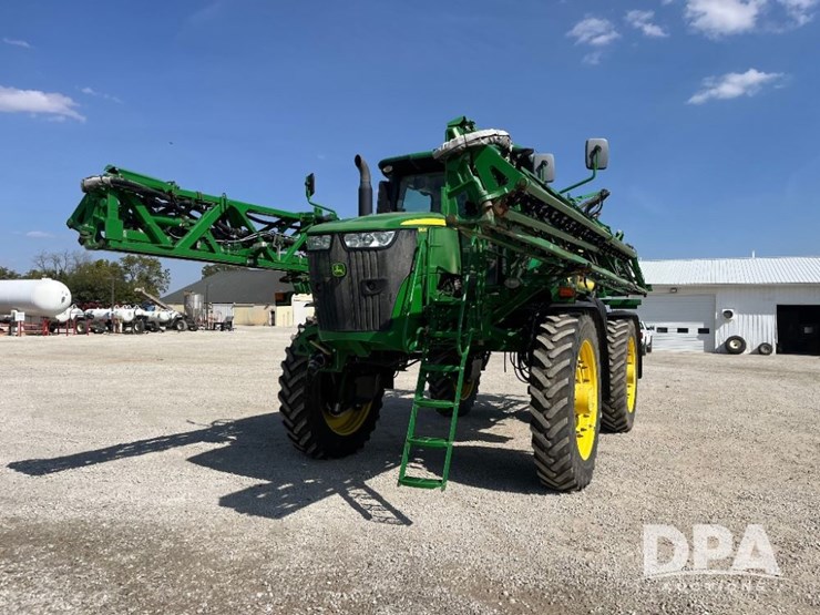 2019-john-deere-r4045-image-2