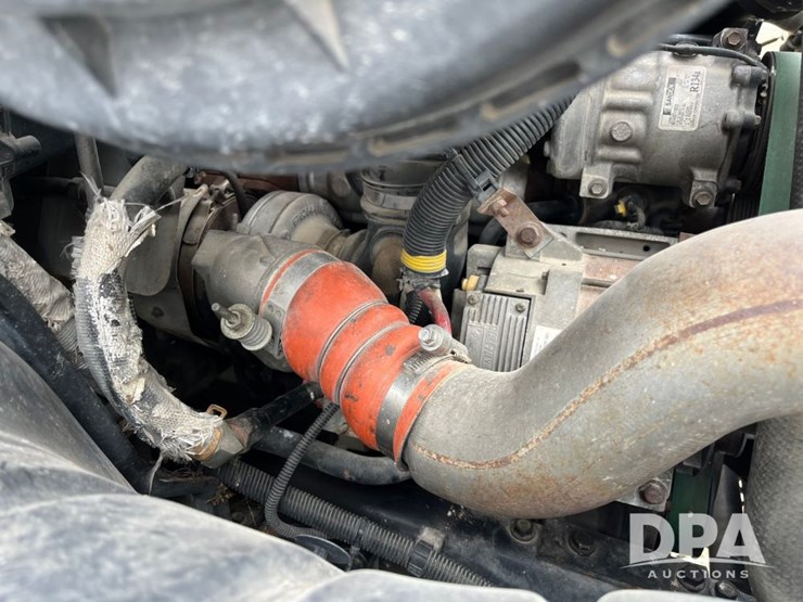 2009-ihc-durastar-4400-truck-(jn3095,-unit-537)-image-60