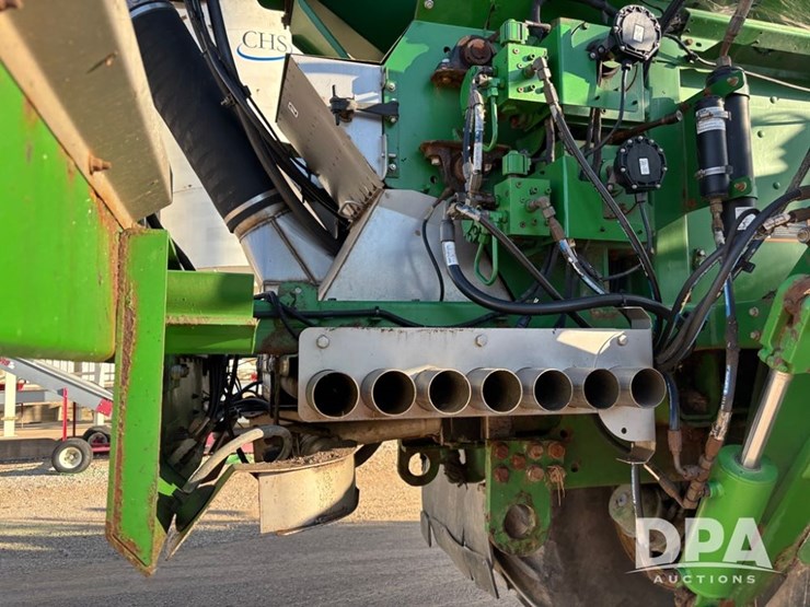 2019-john-deere-f4365-image-43