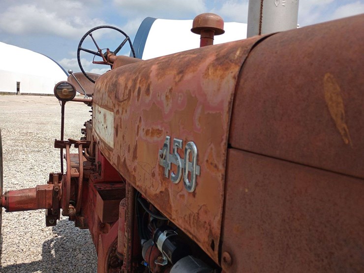 farmall-450-image-11