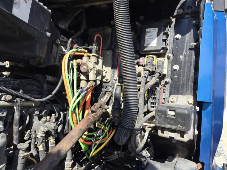 2017-kenworth-t880-image-50