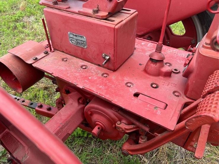 farmall-c-image-45