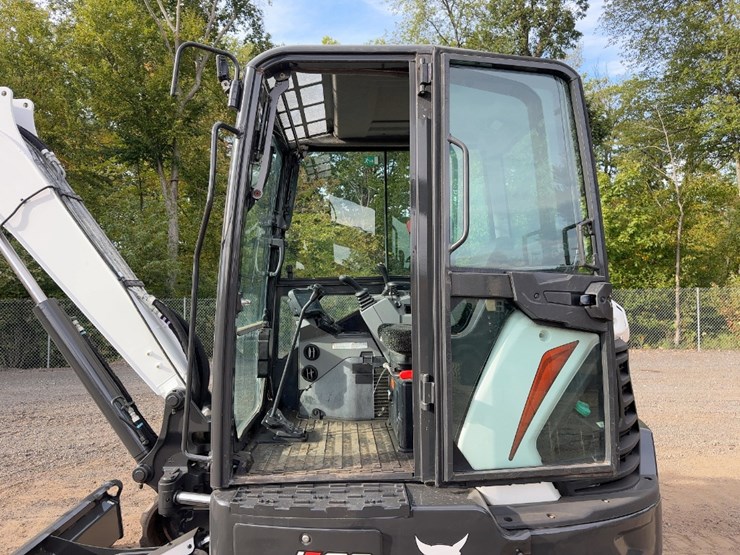 2023-bobcat-e60-image-27