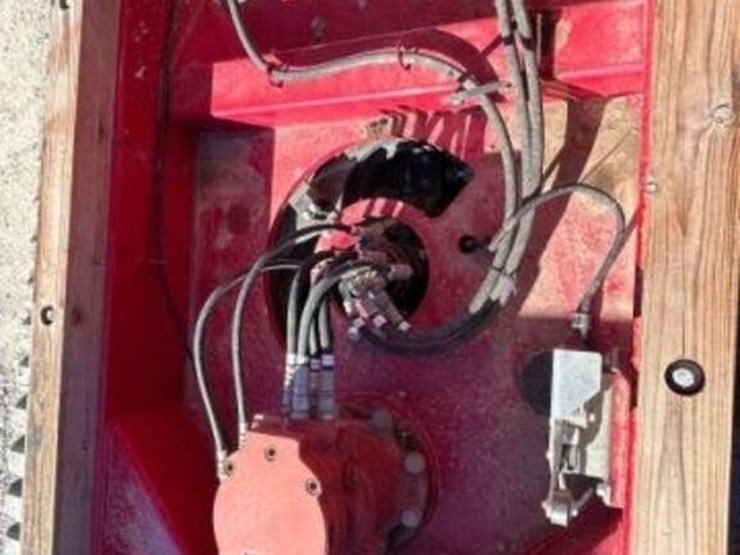 2020-yanmar-c50r-image-40