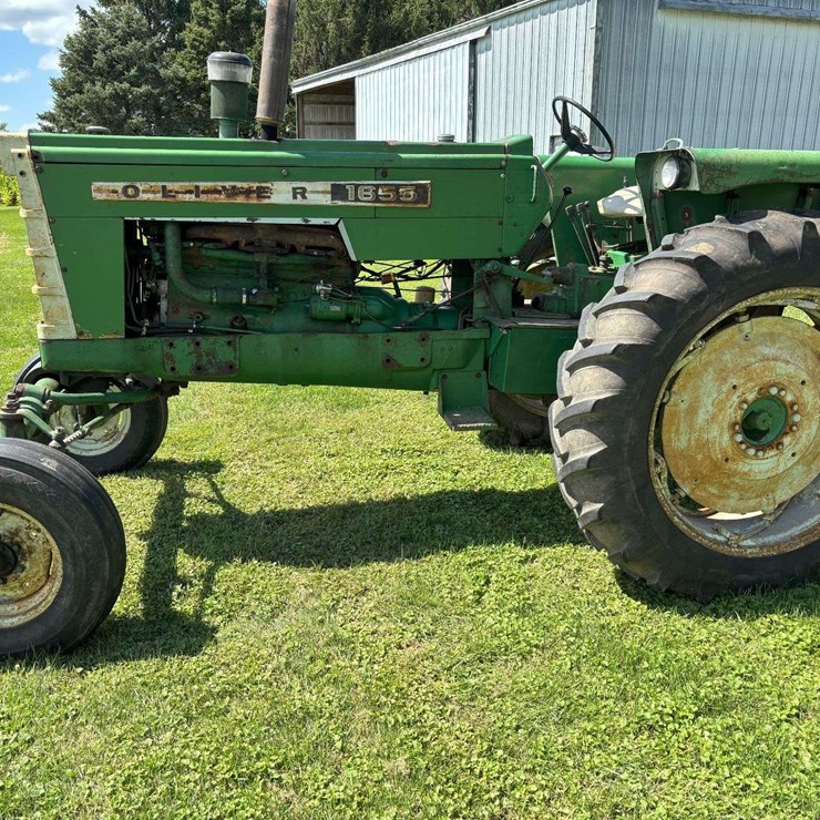 1962 OLIVER 1600