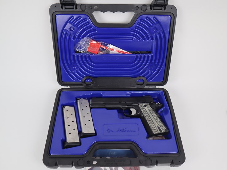 #60-•-#1214-•-dan-wesson-valor-semi-automatic-pistol-45-acp.-image-2