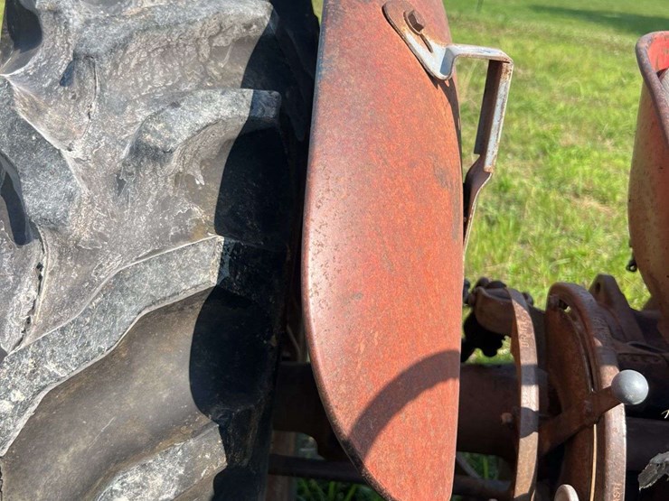 massey-ferguson-50-image-38
