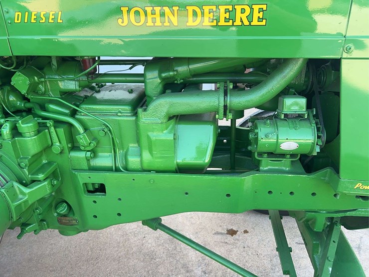 1955-john-deere-70-image-26