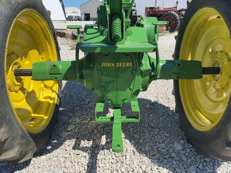 john-deere-h-image-48