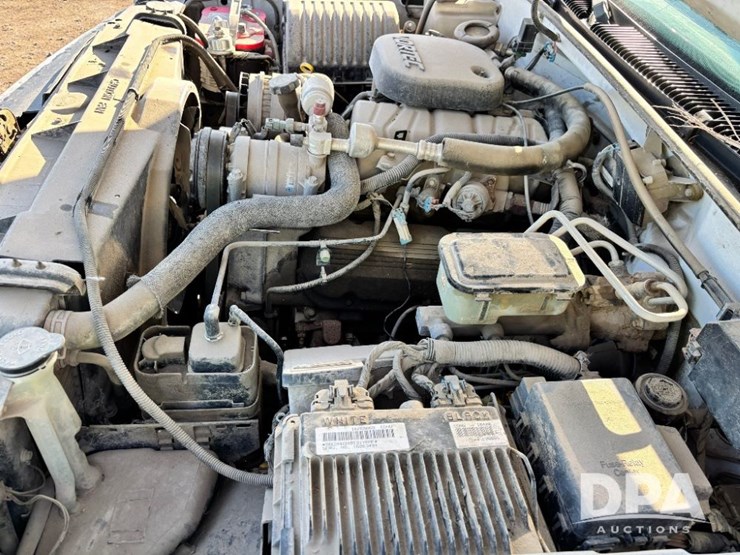 2000-gmc-3500-image-46