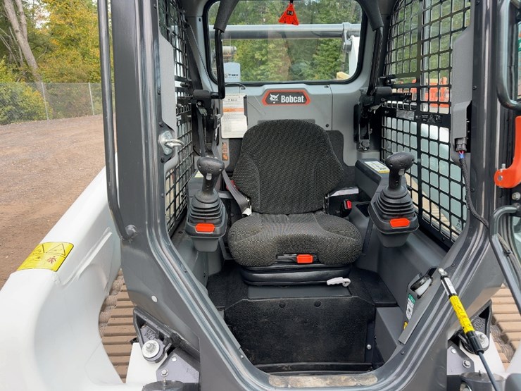 2025-bobcat-t76-image-18