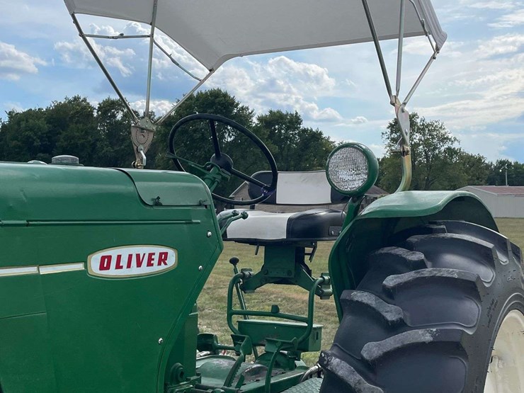 oliver-880-image-46