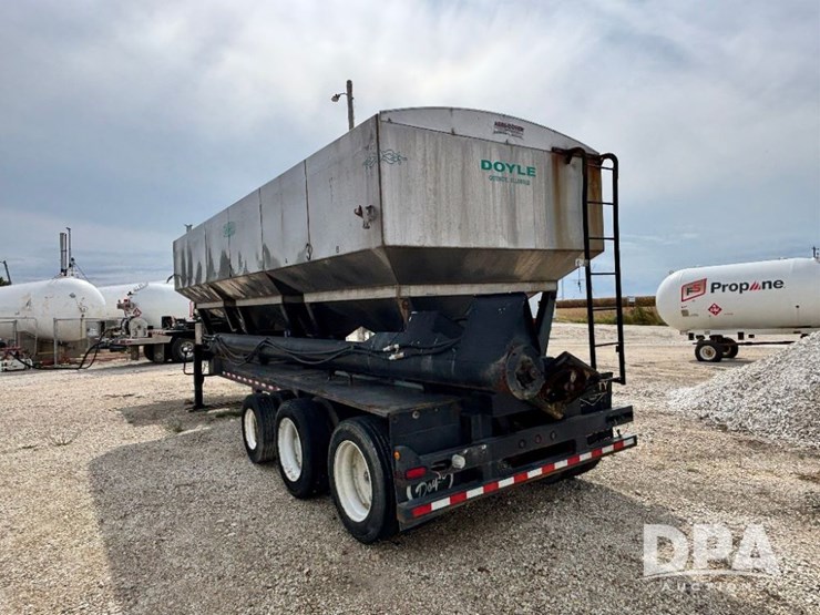 2012-behnke-dry-tender-trailer-(gp11554)-image-7