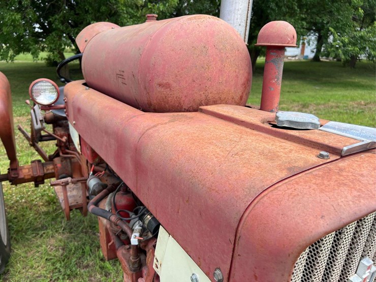 farmall-404-lp-image-22