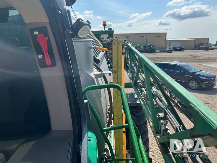 2019-john-deere-r4045-image-36