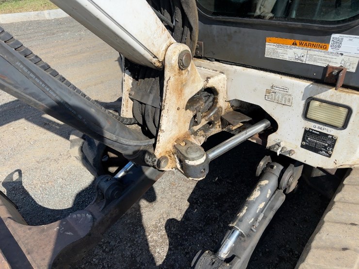 2006-bobcat-430-image-16