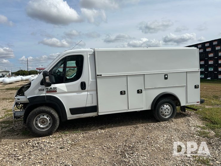 2019-ram-3500-promaster-service-van-(cp1116,-unit-s349)-image-3