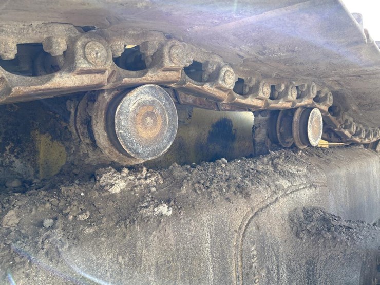 komatsu-d65px-image-61