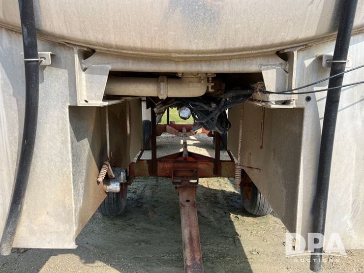 2011-progress-tank-petroleum-body-(jn3066)-image-14