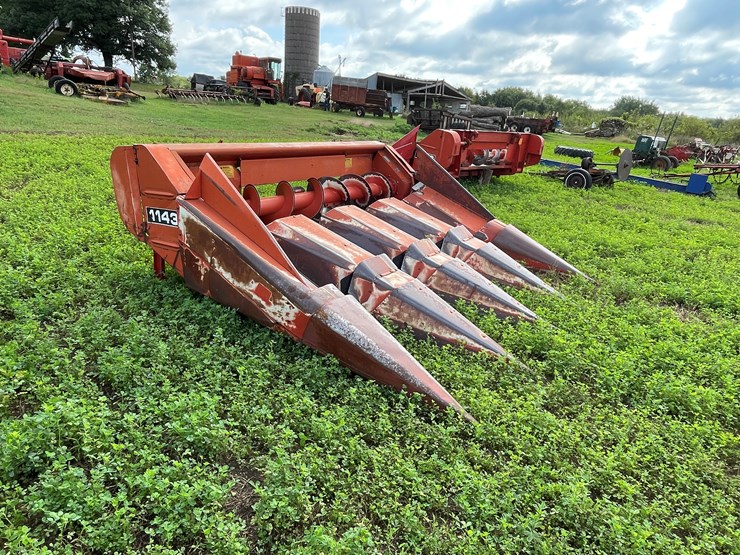 massey-ferguson-1143-image-3