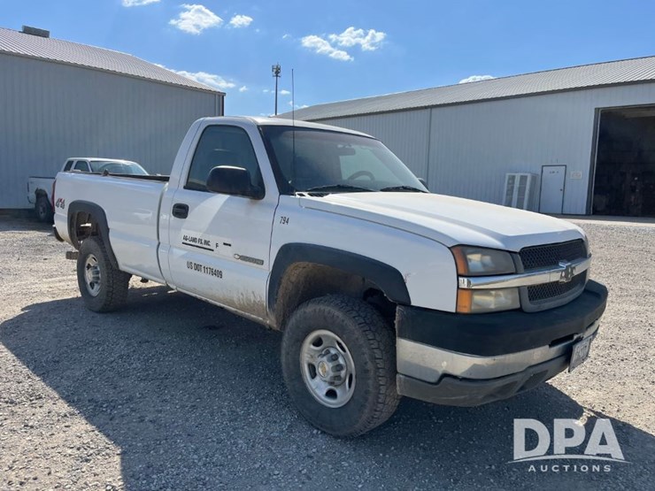 2003-chevrolet-2500hd-image-5