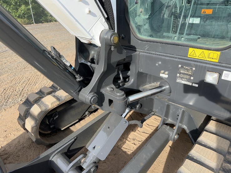 2023-bobcat-e60-image-16