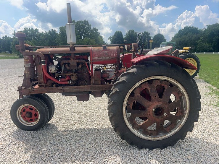 farmall-f-20-image-8