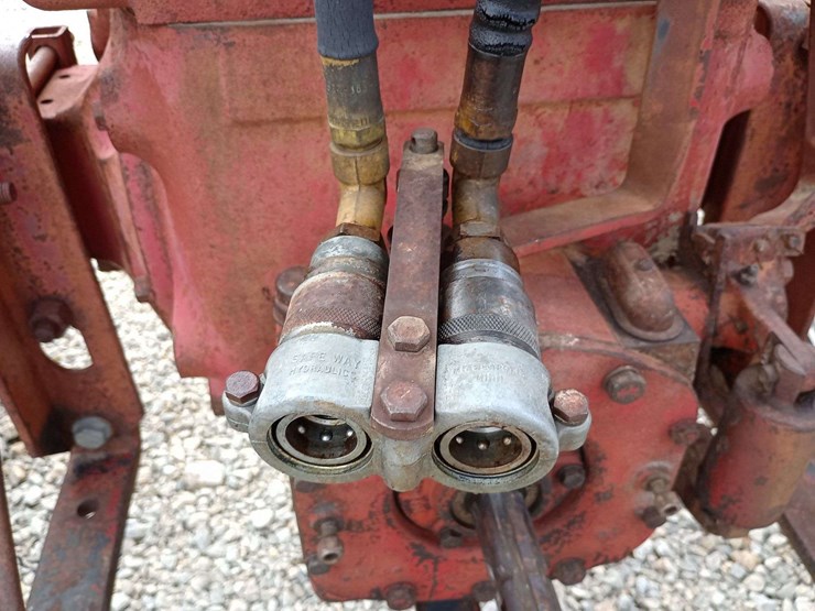 farmall-450-image-35