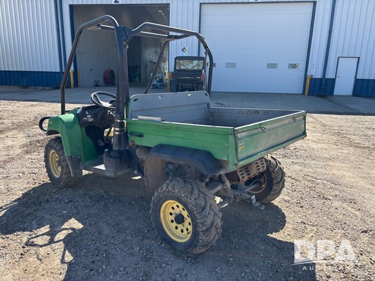 john-deere-gator-image-8