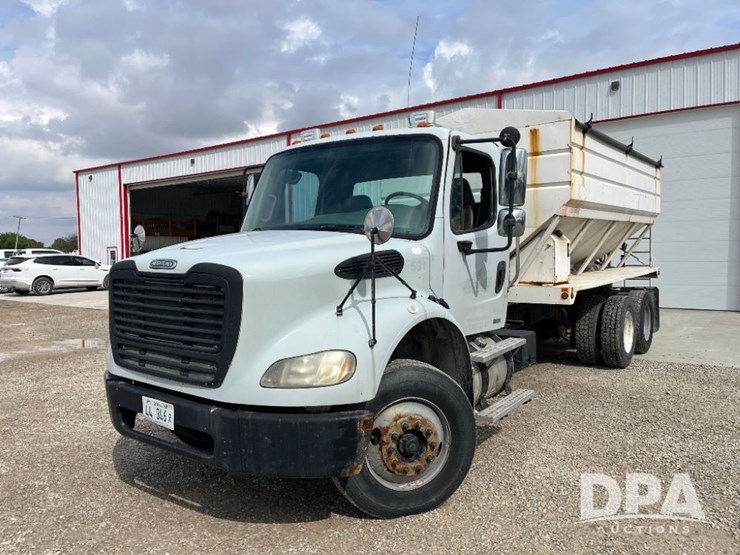 2007-freightliner-dry-tender-truck-(jn3103,-unit-531)-image-2