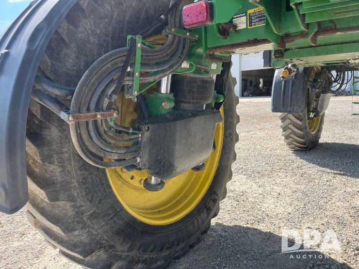 2019-john-deere-r4045-image-42