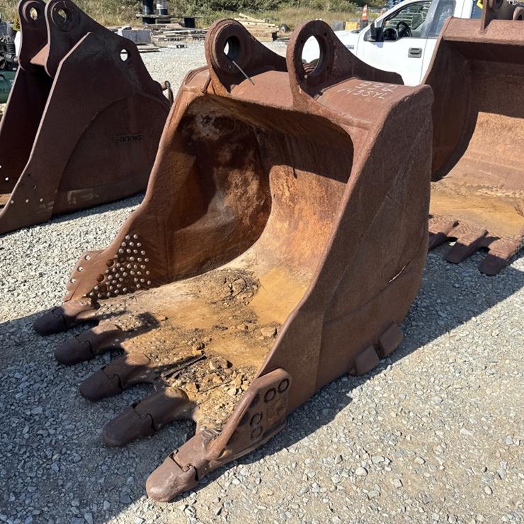 #2542 • Approx 51" Excavator Bucket