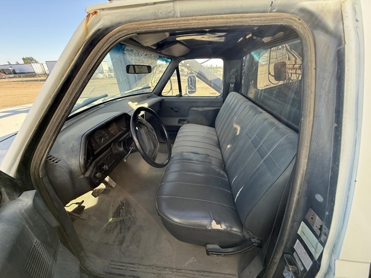 1989-ford-f350-image-31