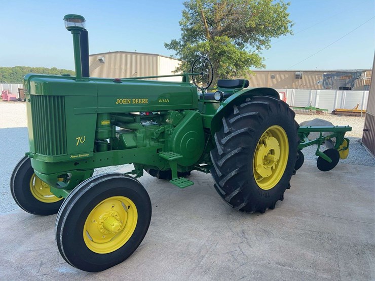 1955-john-deere-70-image-6