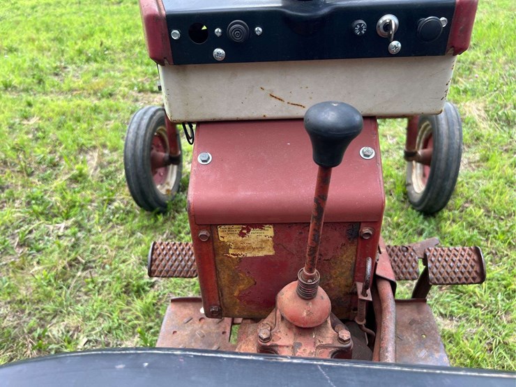 farmall-404-lp-image-64