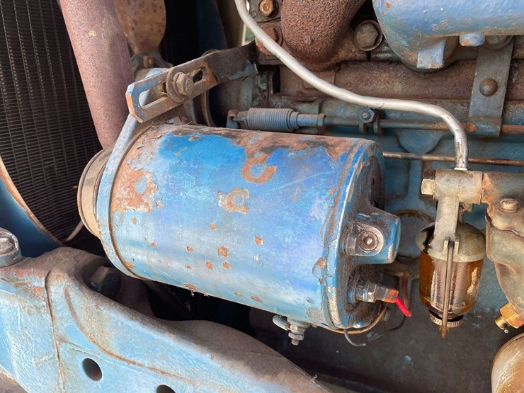 ford-4000-image-25