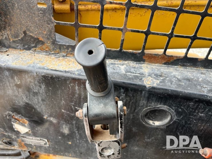 deere-6675-image-25